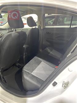 نیسان ڤێرسا